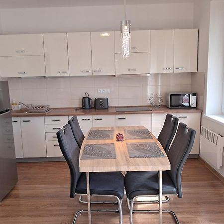 Apartmany Rubin Nesvady Esterno foto