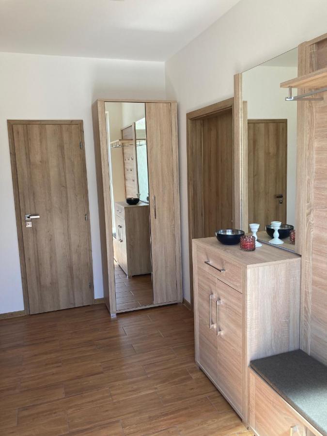 Apartmany Rubin Nesvady Esterno foto
