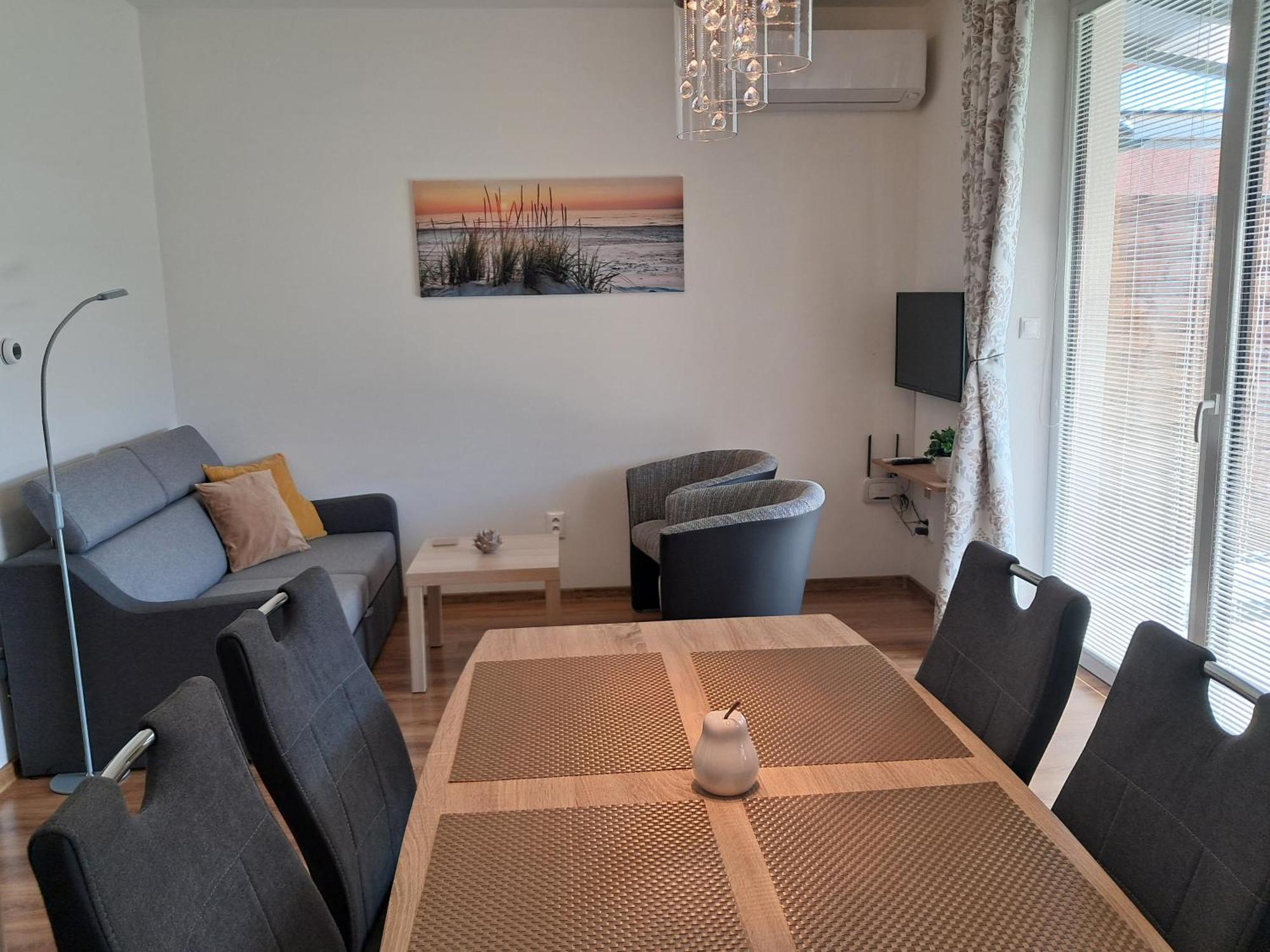 Apartmany Rubin Nesvady Esterno foto